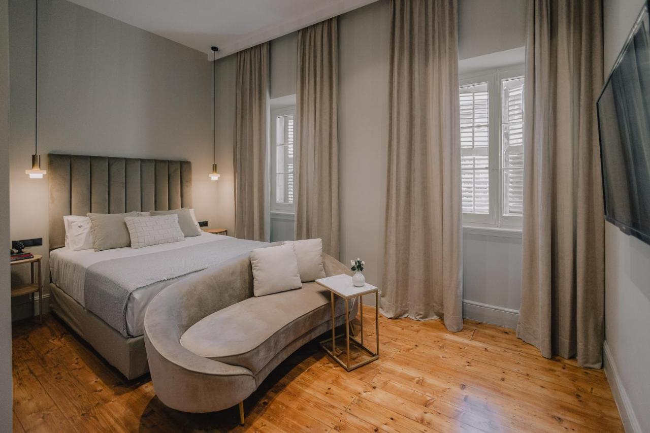 Sanrocco Suites -Corfu Town Luxury Apartments Екстериор снимка