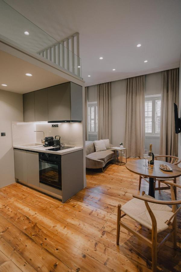 Sanrocco Suites -Corfu Town Luxury Apartments Екстериор снимка
