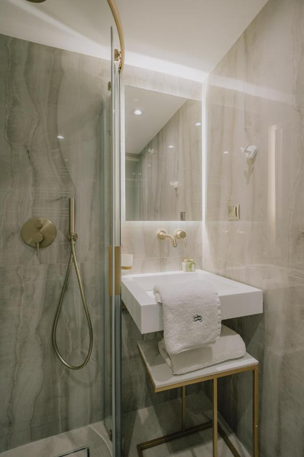 Sanrocco Suites -Corfu Town Luxury Apartments Екстериор снимка