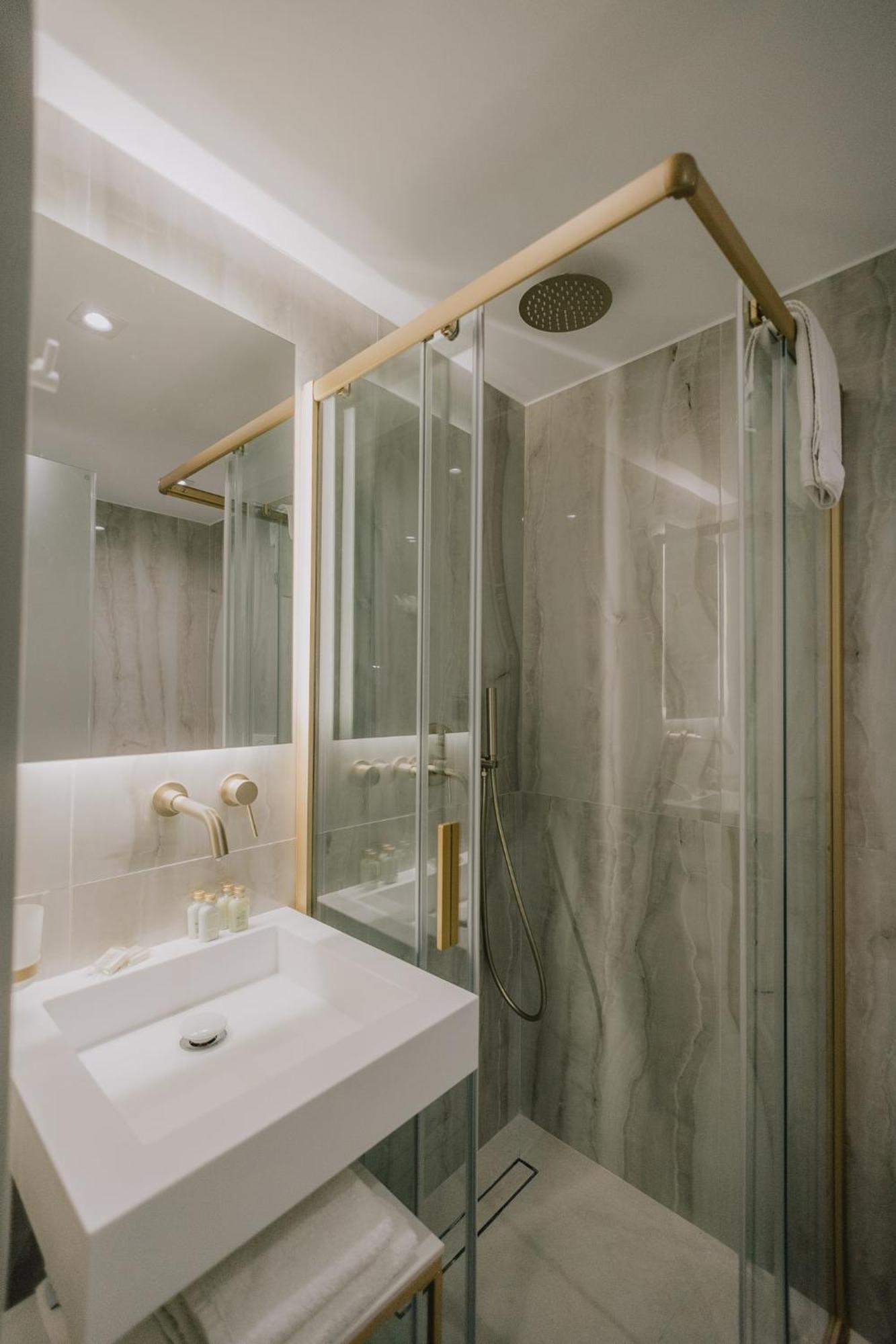Sanrocco Suites -Corfu Town Luxury Apartments Екстериор снимка