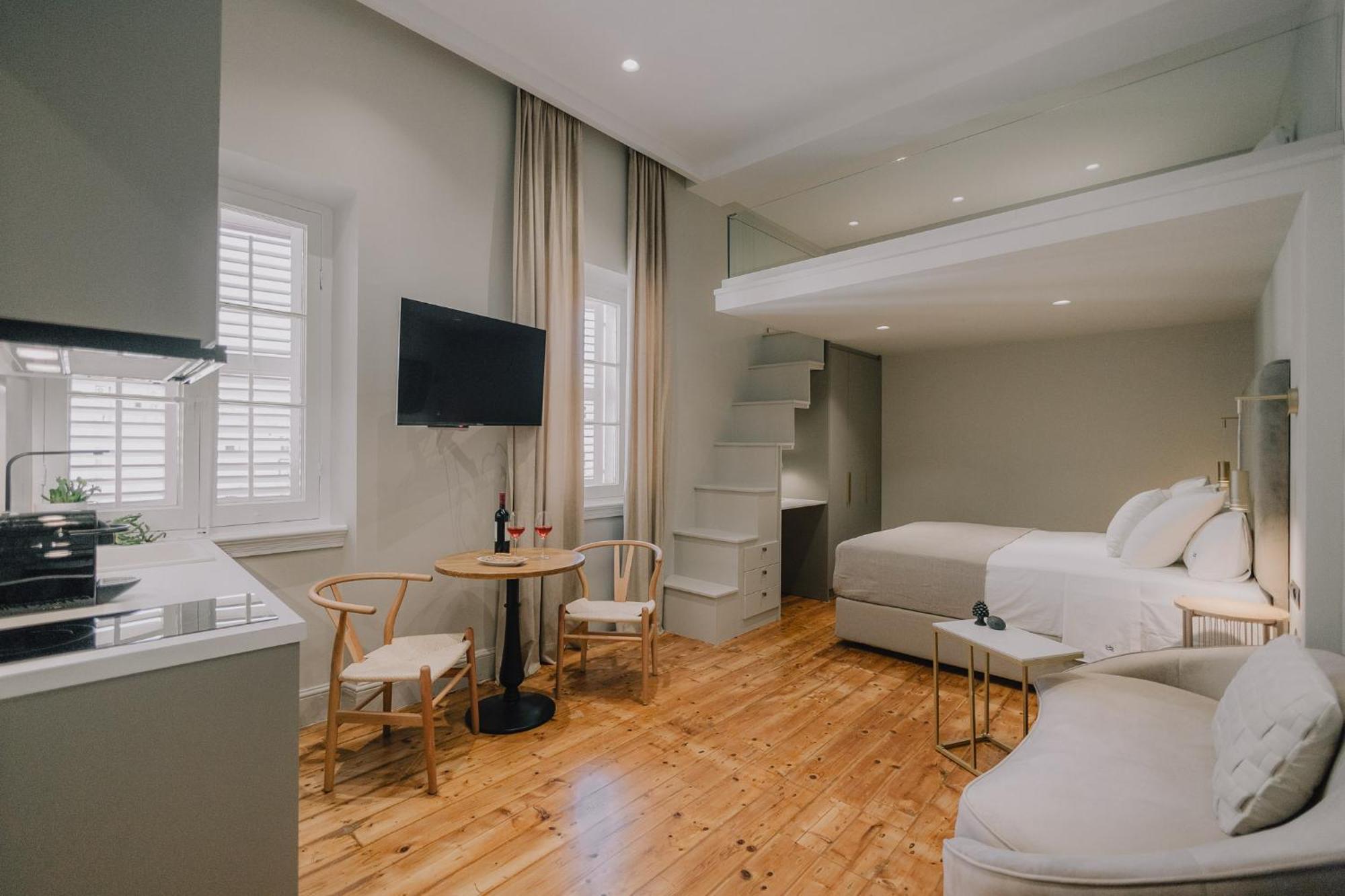 Sanrocco Suites -Corfu Town Luxury Apartments Екстериор снимка